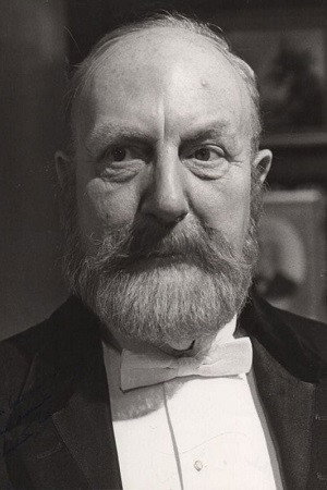 Lockwood West portrait
