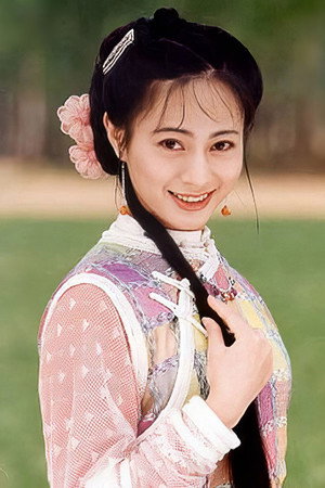Miki Lee portrait