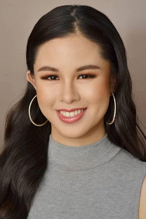 Kisses Delavin portrait