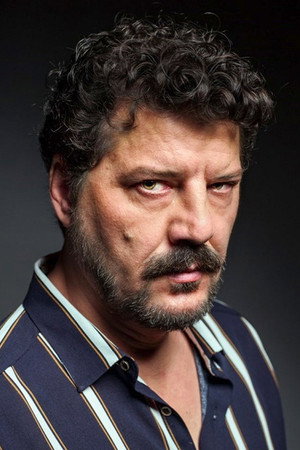 İlker Aksum portrait