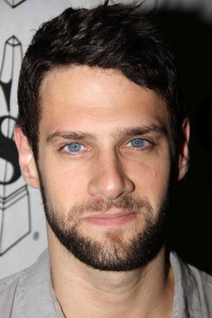 Justin Bartha portrait