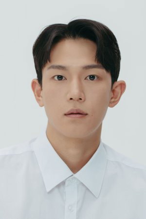 Park Sung-kyu portrait