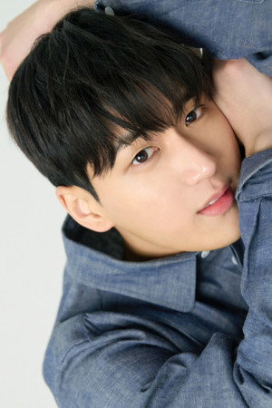 Kim Min-chul portrait