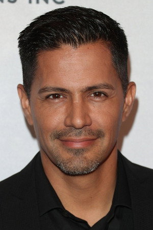 Jay Hernandez portrait