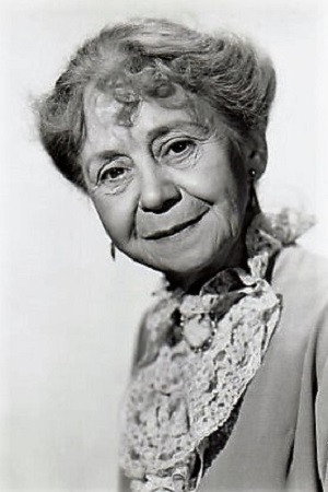 Ida Moore portrait