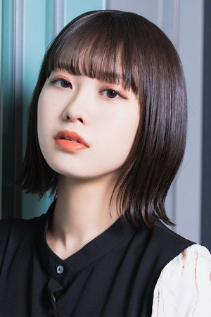 Tomori Kusunoki portrait