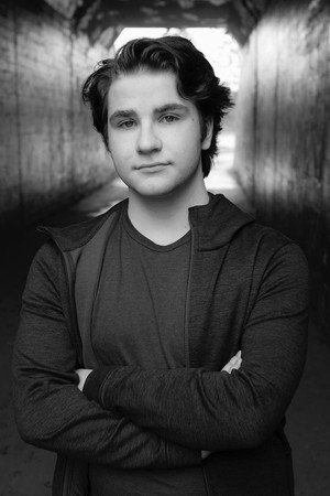 Noah Gallant portrait