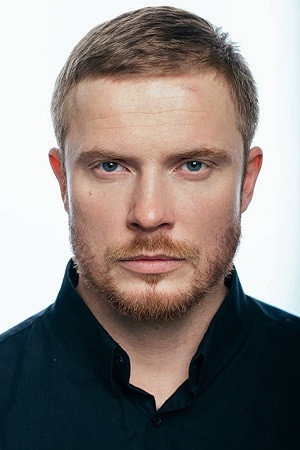Anton Pampushnyy portrait