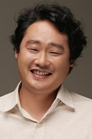 Lee Yoo-jun portrait