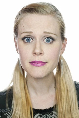 Janet Varney portrait
