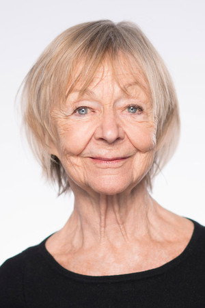 Sheila Reid portrait