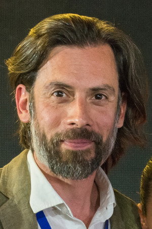 Néstor Cantillana portrait