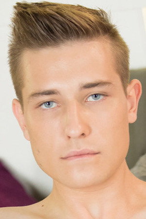 Evan Novak portrait