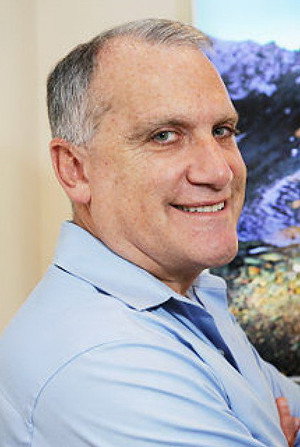 Alan Rabinowitz portrait