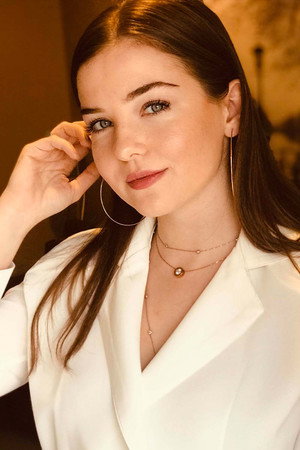 Gizem Güven portrait