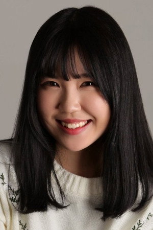 Yoo Yeon-mi portrait