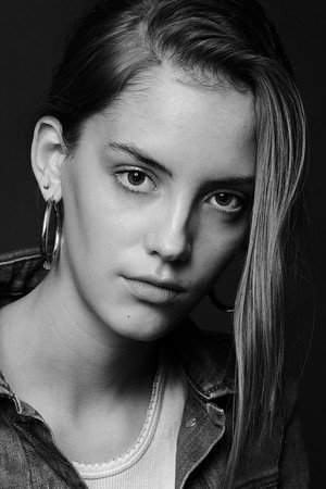 Lola Corfixen portrait