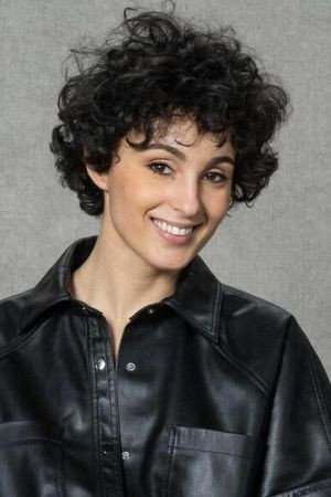 Barbara Pravi portrait
