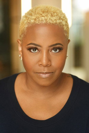 Gena Lashay portrait