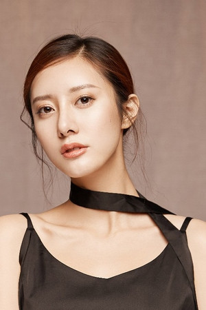 Sun Yizhen portrait