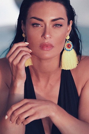 Diana Monteiro portrait