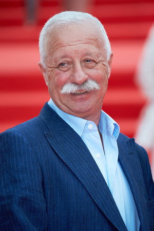 Leonid Yakubovich portrait