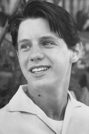 Omri Katz portrait