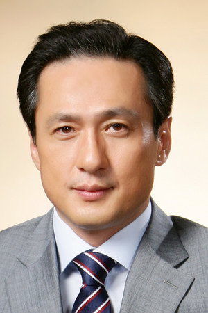 Son Chang-min portrait