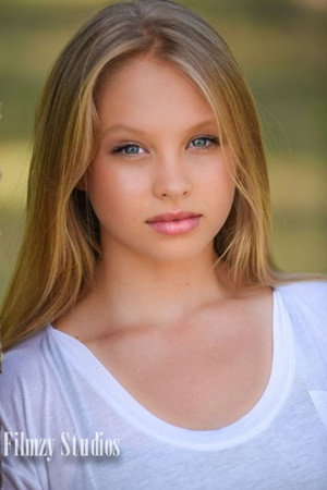 Olivia Deeble portrait