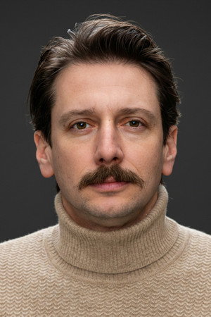 Engin Hepileri portrait