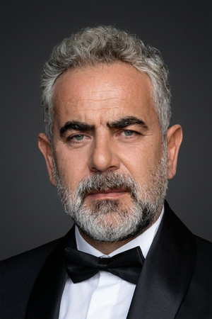 Yurdaer Okur portrait