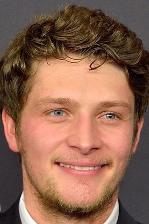 Brett Dier portrait