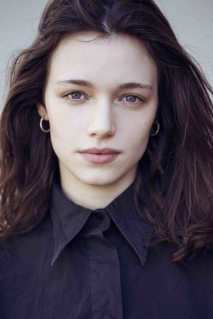Eva Danino portrait