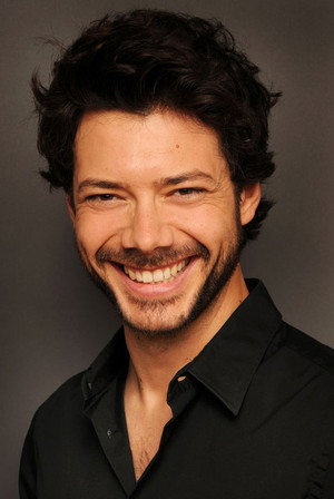 Álvaro Morte portrait
