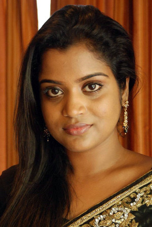 Suzane George portrait