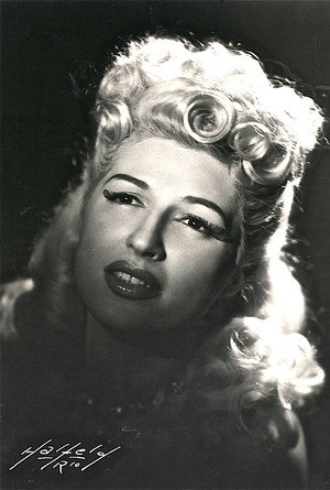 Mara Rúbia portrait