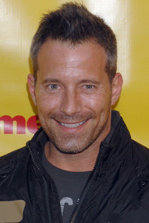 Johnny Messner portrait
