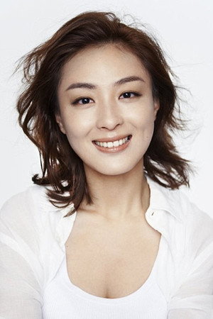 Sarah Yan Li portrait