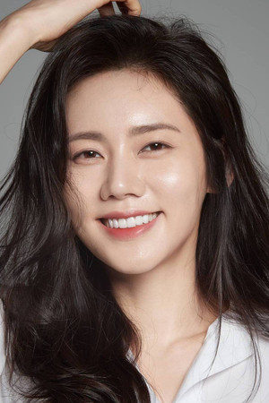 Choo Ja-hyun portrait