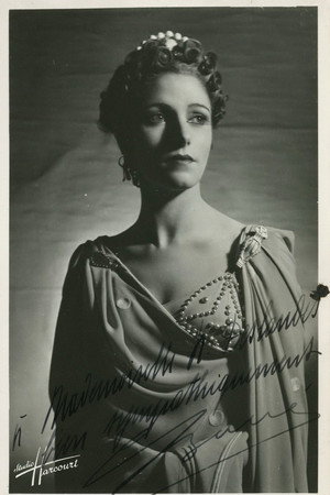 Geori Boué portrait