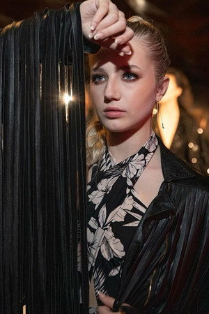 Indi Star portrait