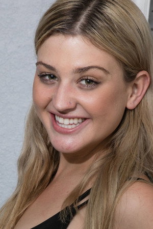 Serena Avary portrait
