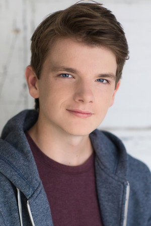 Evan Hannemann portrait
