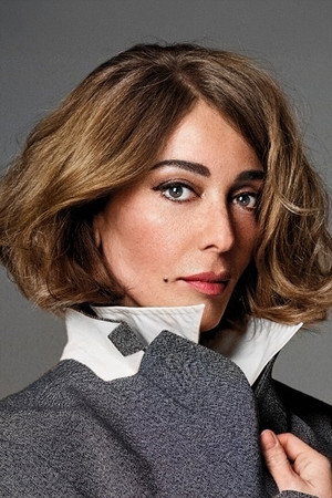 Zerrin Tekindor portrait