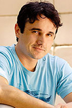 Caio Junqueira portrait