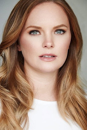 Emma Cam portrait