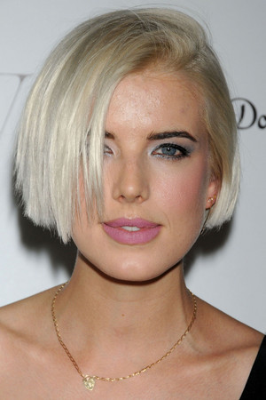 Agyness Deyn portrait