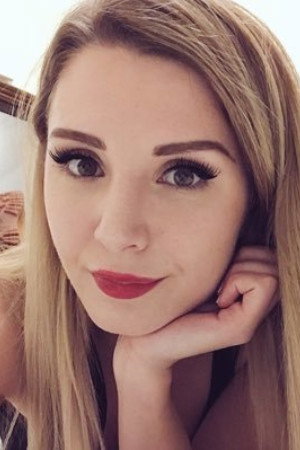 Lauren Southern portrait