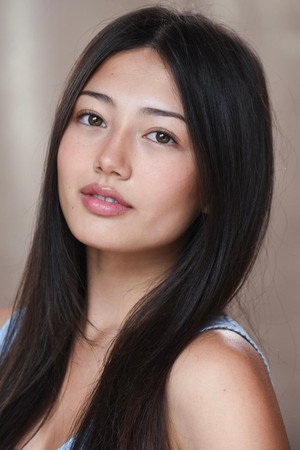 Miku Martineau portrait