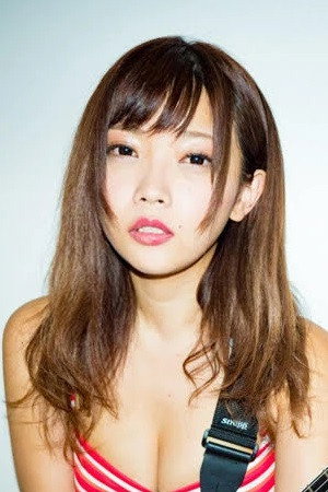 Ena Fujita portrait